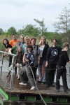 (Fast) alle auf einem Boot: der Gesangskreis im Technikpark Mildenberg, Mai 2010